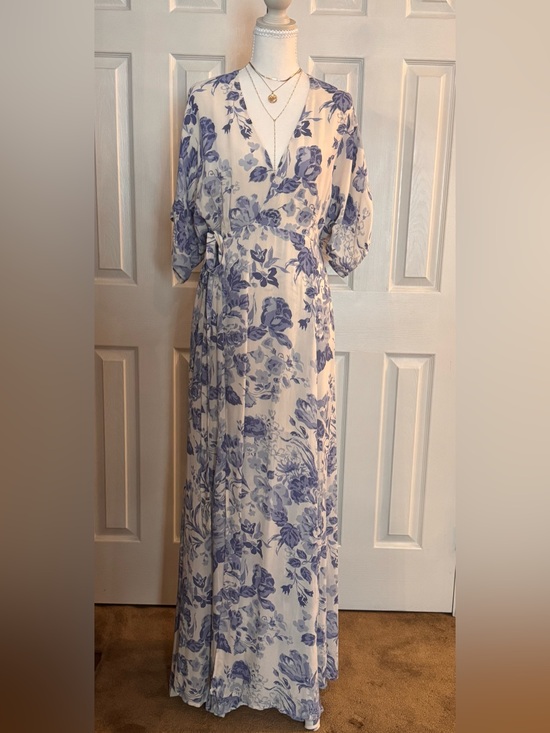 Reformation Dresses & Skirts - REFORMATION - Winslow Maxi Dress